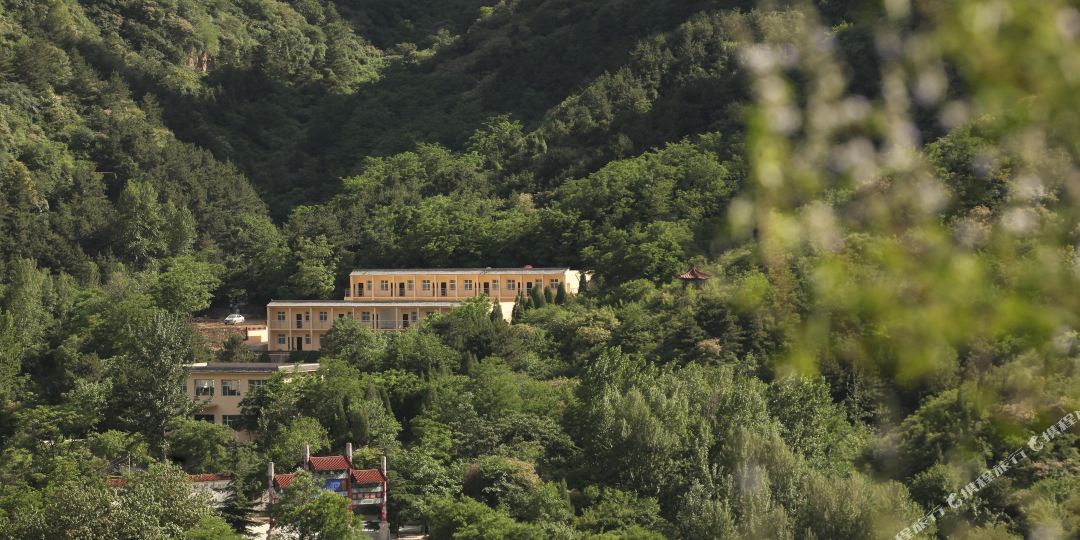 地址(位置,怎麼去,怎麼走): 河北省石家莊市平山縣北冶鄉燕尾溝村