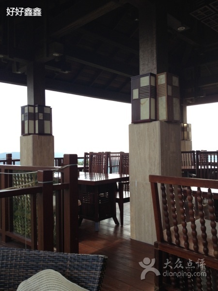 鸟巢度假村飞龙岭西餐厅