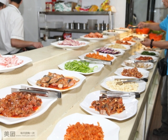 鼎怡香烤涮美食餐厅(东环路店)