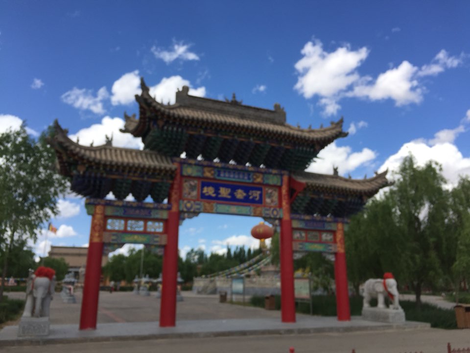 宝莲禅寺