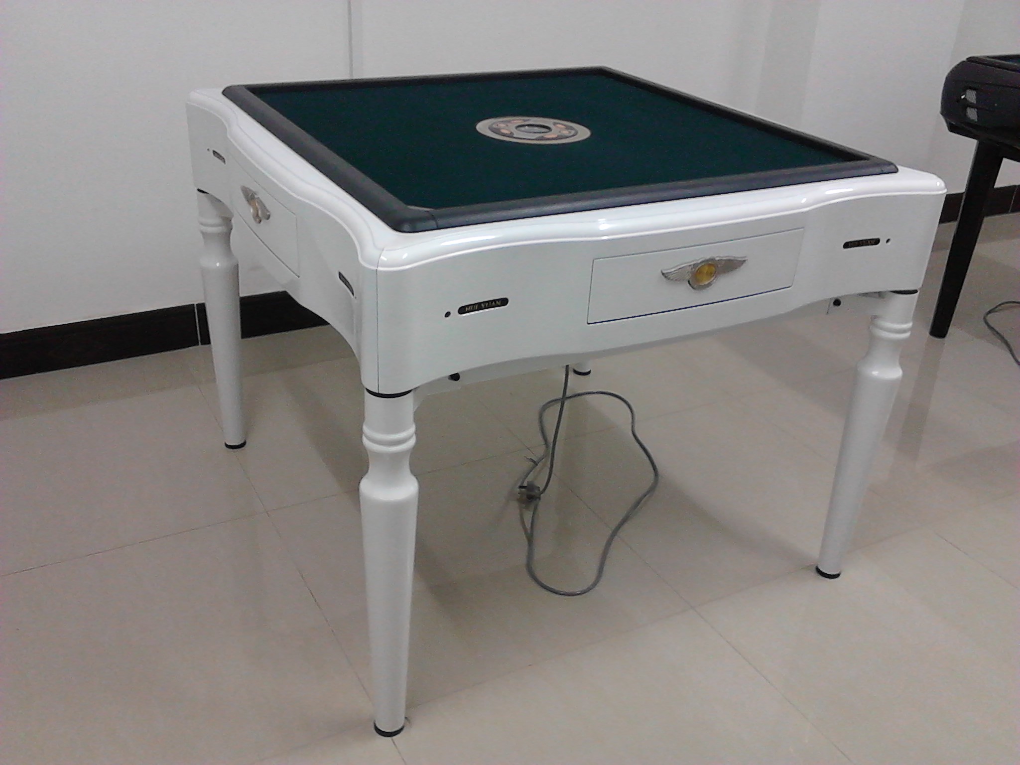 深圳市金钻石麻将机设备有限公司