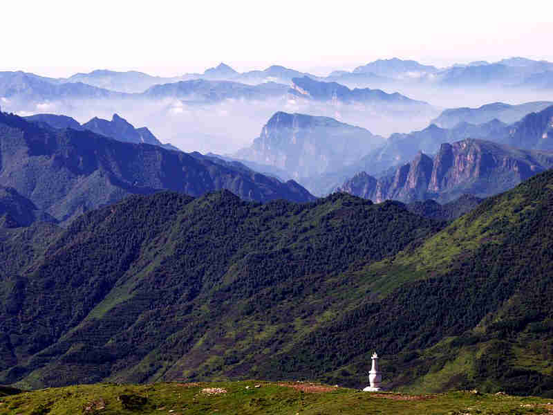 山叶斗峰