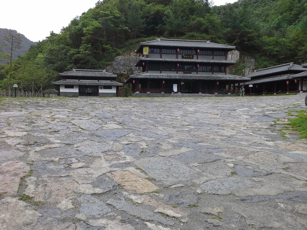 天燕原原生态旅游区-地上停车场