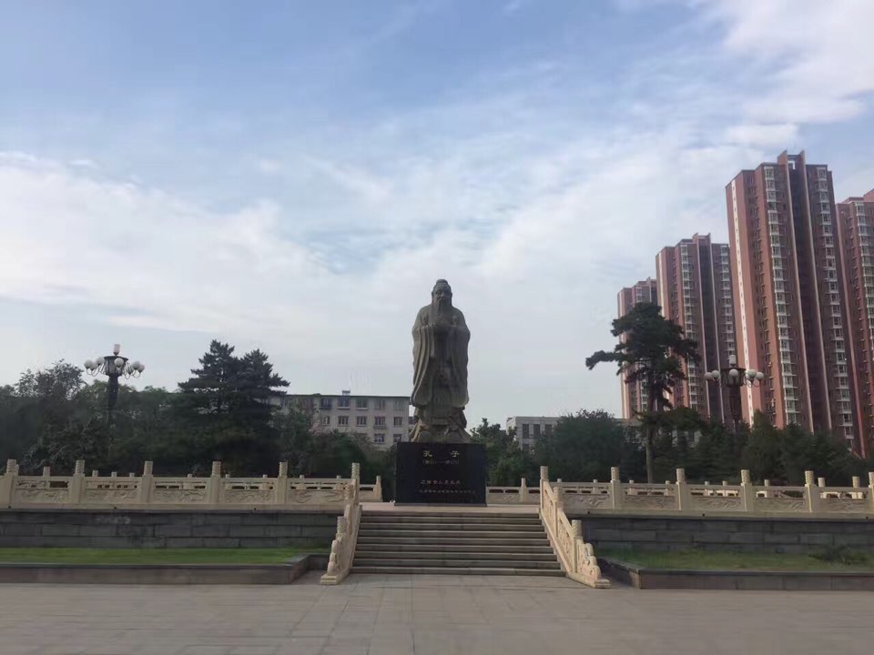 辽宁省辽阳市白塔区文圣路