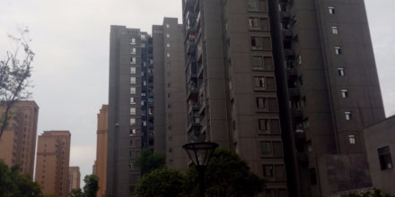 天王星铂晶城