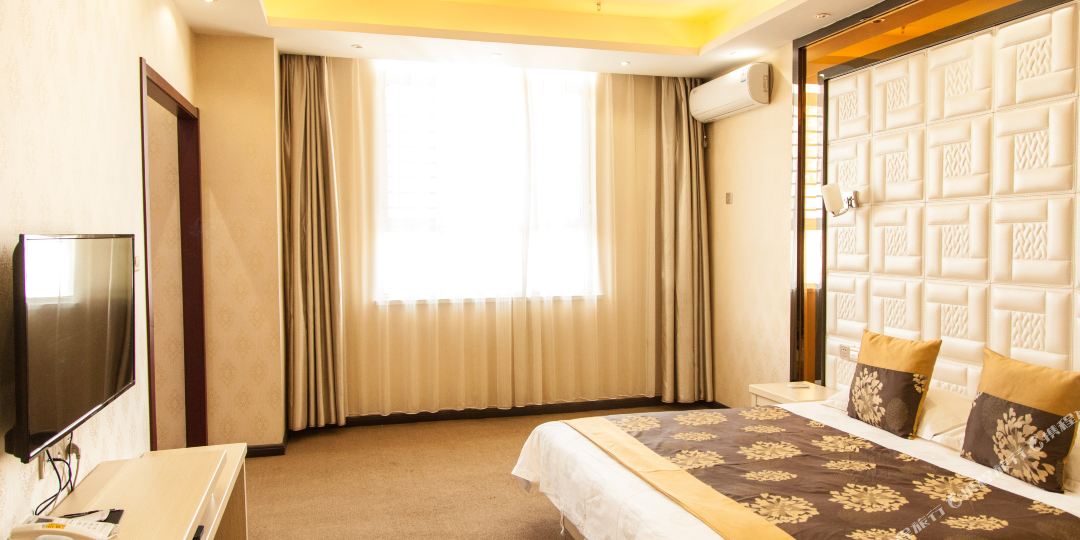 快捷酒店酒店 华庭商务酒店共多少人浏览:3726576 星级: 连锁品牌