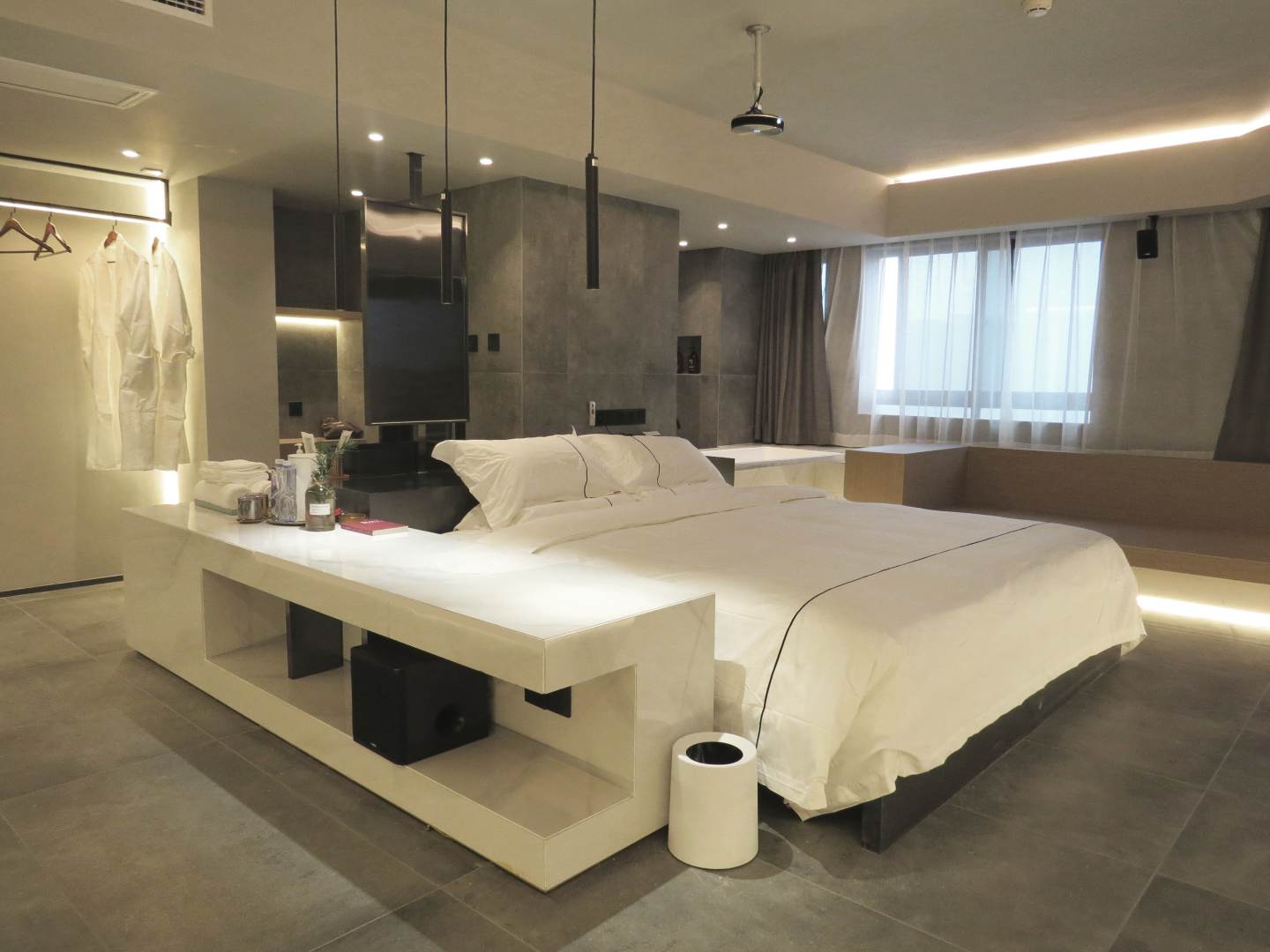 悦酒店(木塔寺西地铁站店)