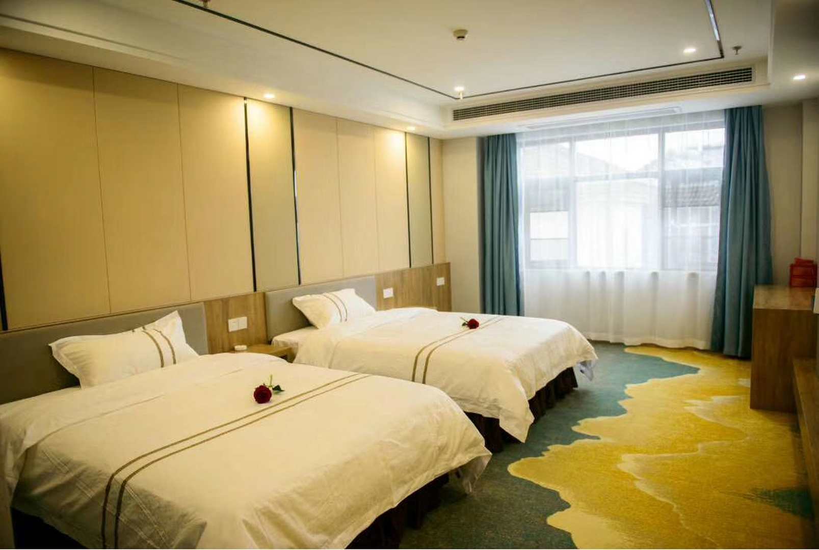 松滋华伟宾馆