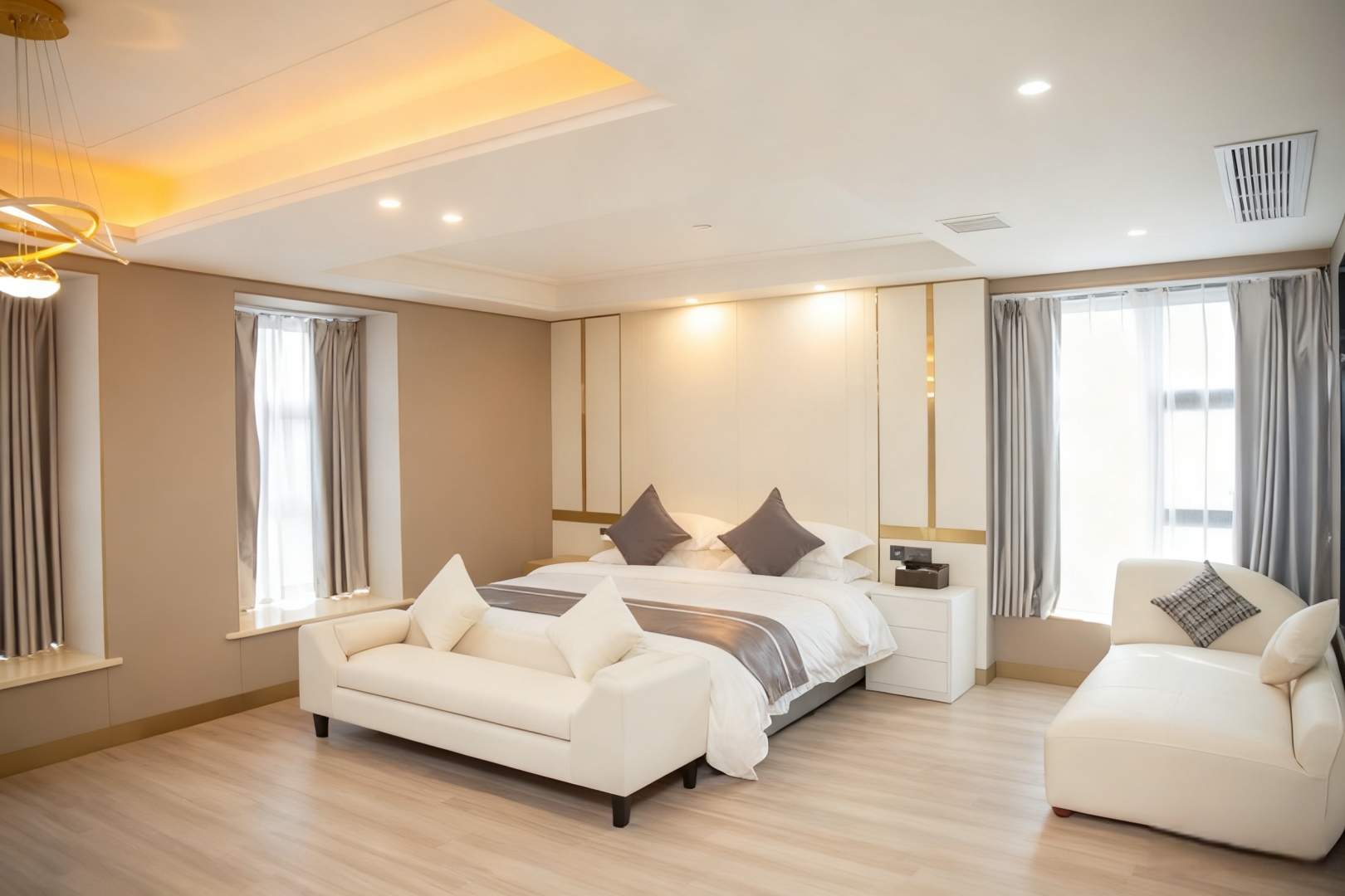 广洁智能商务酒店(吉安火车站井冈山大学店)