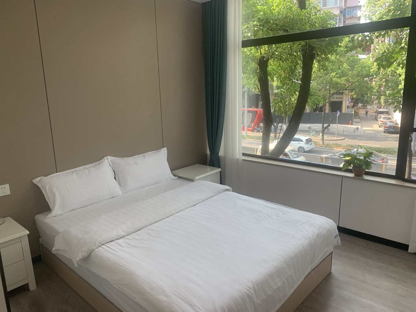 乐活宾馆(兴宁路店)