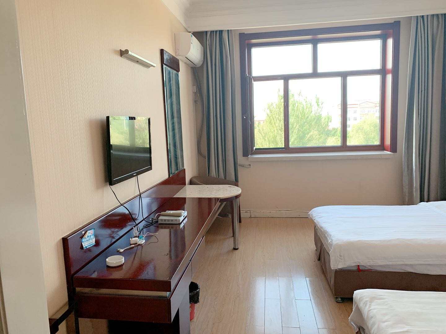 鸡西乌苏里商务酒店