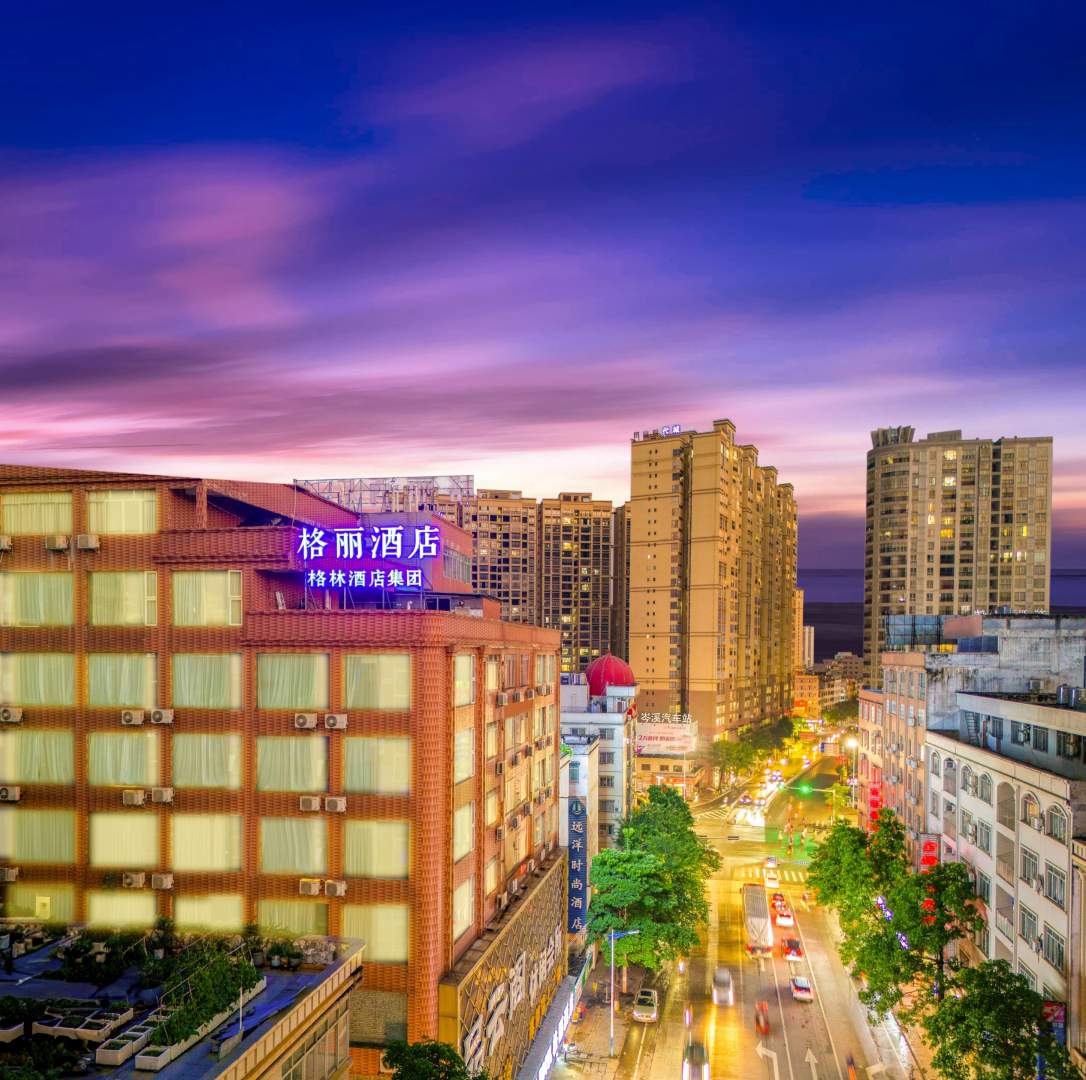 格丽酒店(岑溪人民医院汽车总站店)