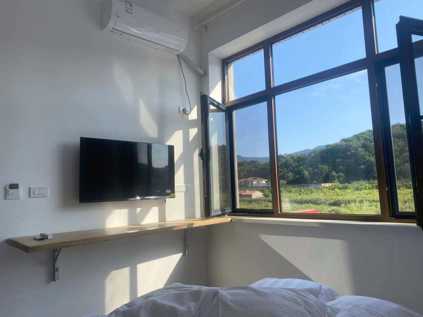 鞍山临溪民宿(千山风景区店)