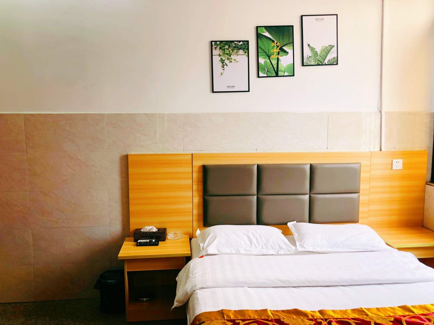 佛山澜石一路小时光青年公寓