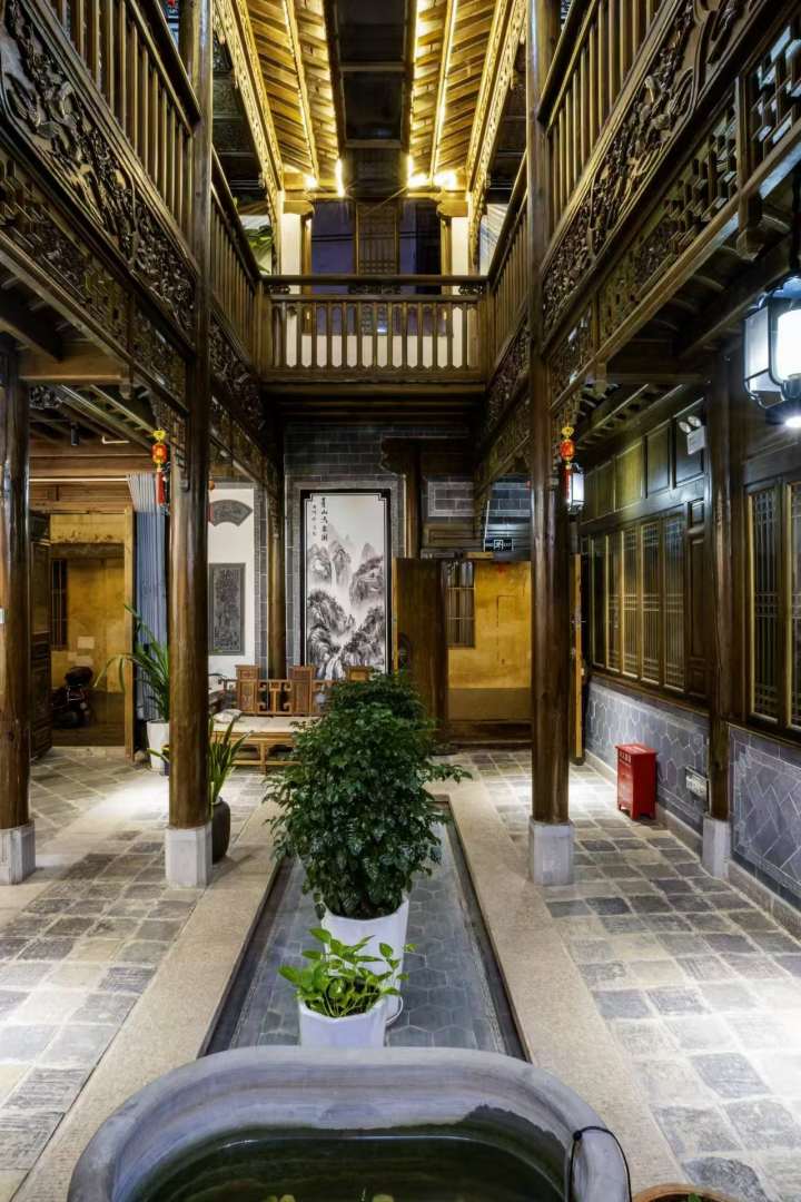 建水县一线天客栈