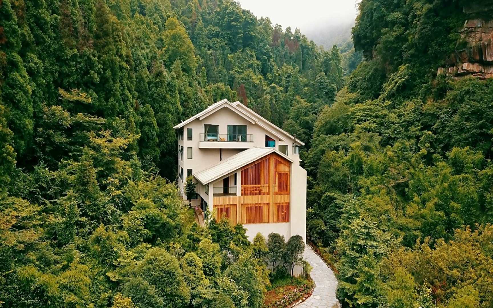 雅安云上听水民宿(碧峰峡店)