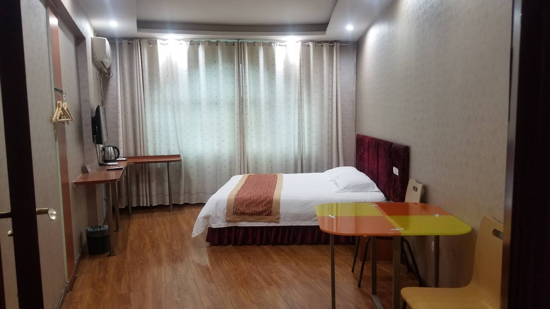 鸿海商务宾馆