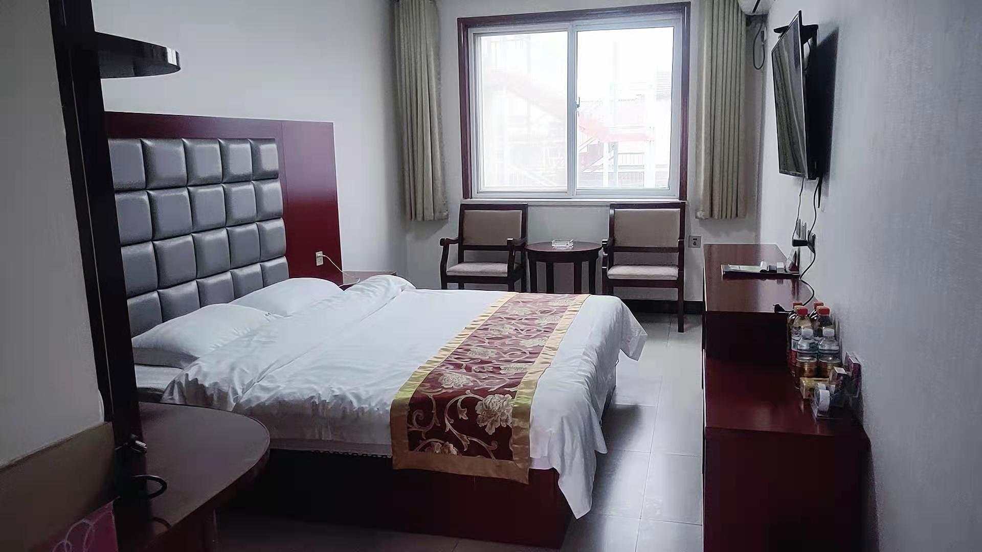 鸿峰商务宾馆