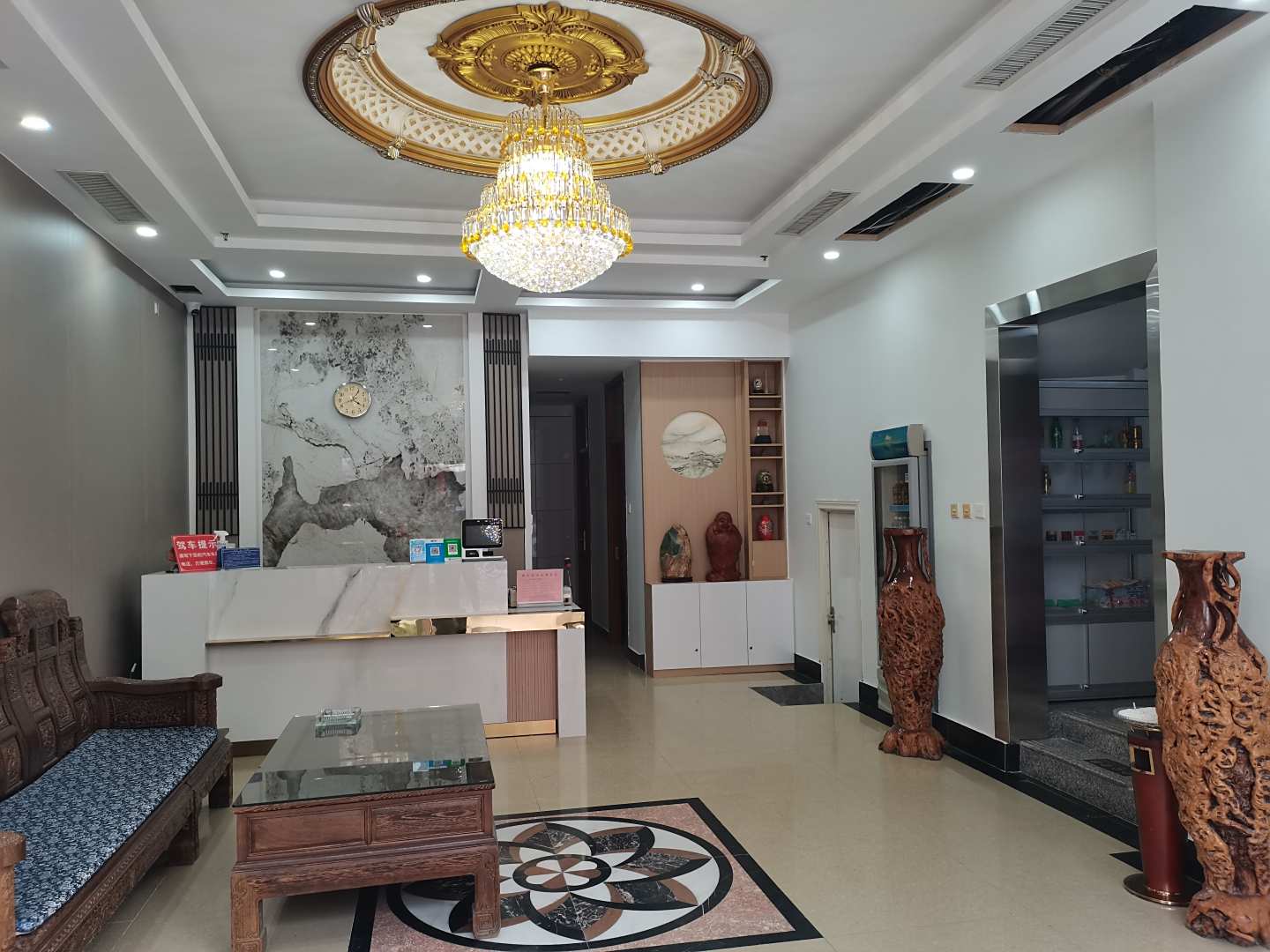 丽天宾馆(菏泽西客站店)