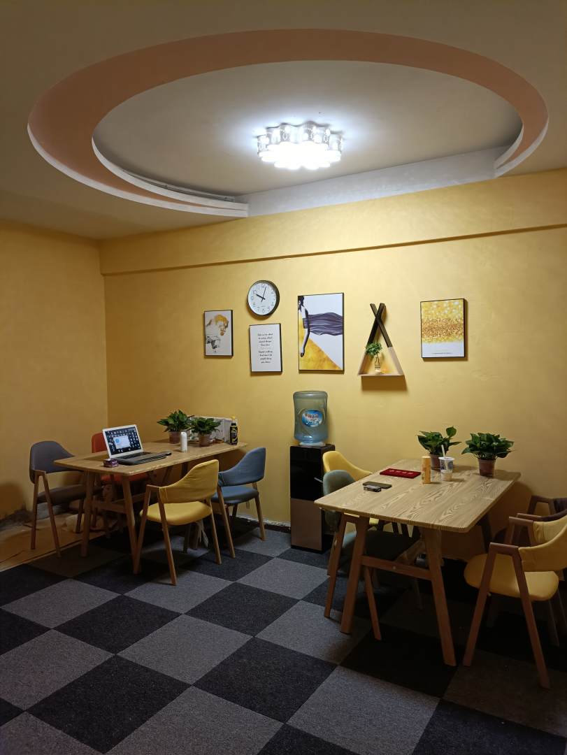 橙心悦色青年旅舍(江汉路循礼门店)