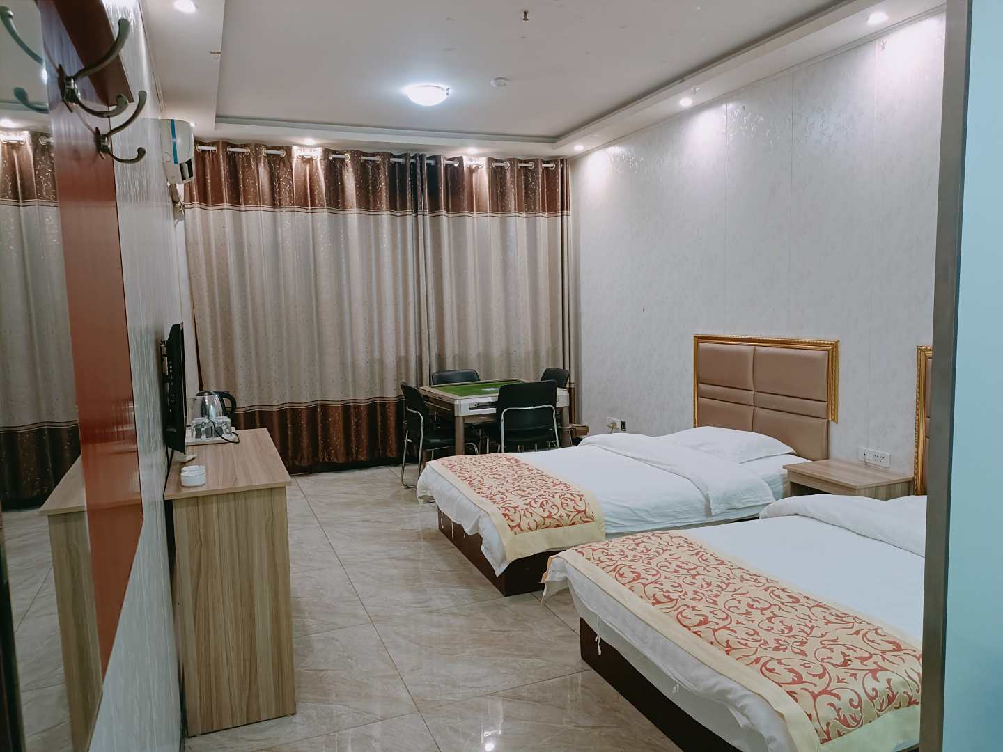 圆梦宾馆(方州大道店)