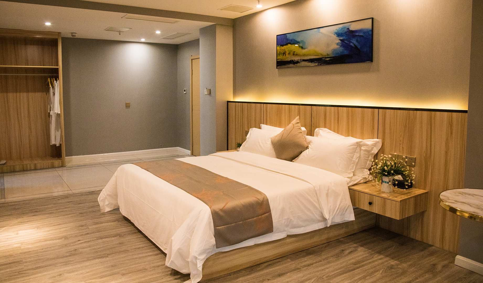 H酒店(咸宁潜山路店)