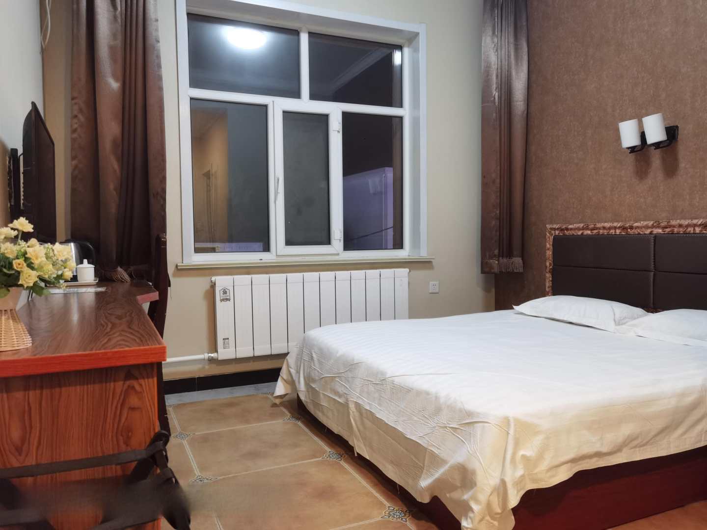 准格尔旗锦宾馆(银河购物店)