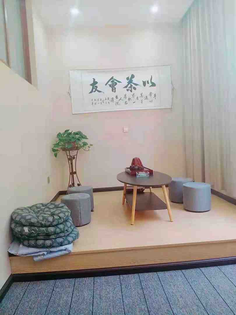 文惠欣家猪蹄酒店