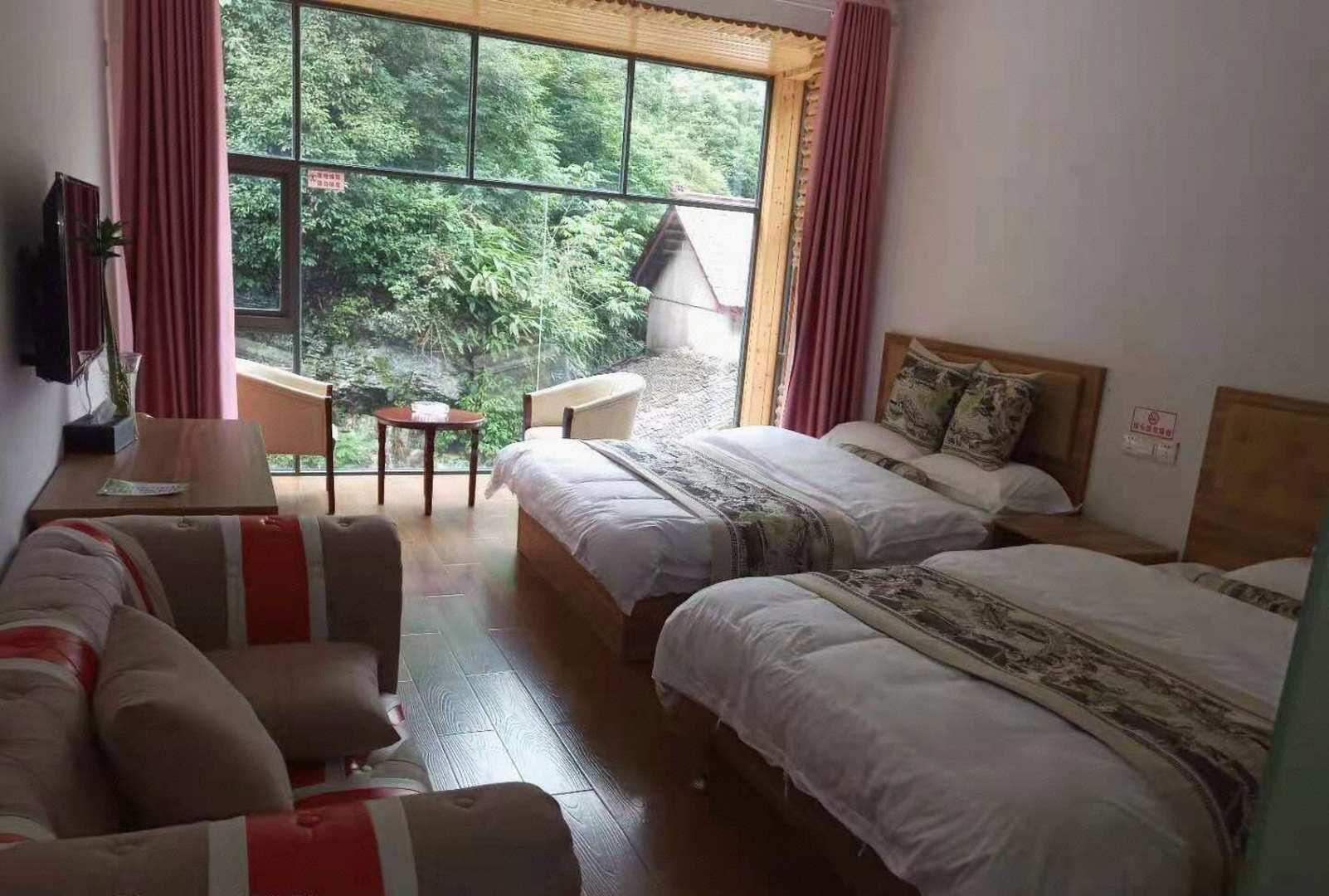 森林驿站民居