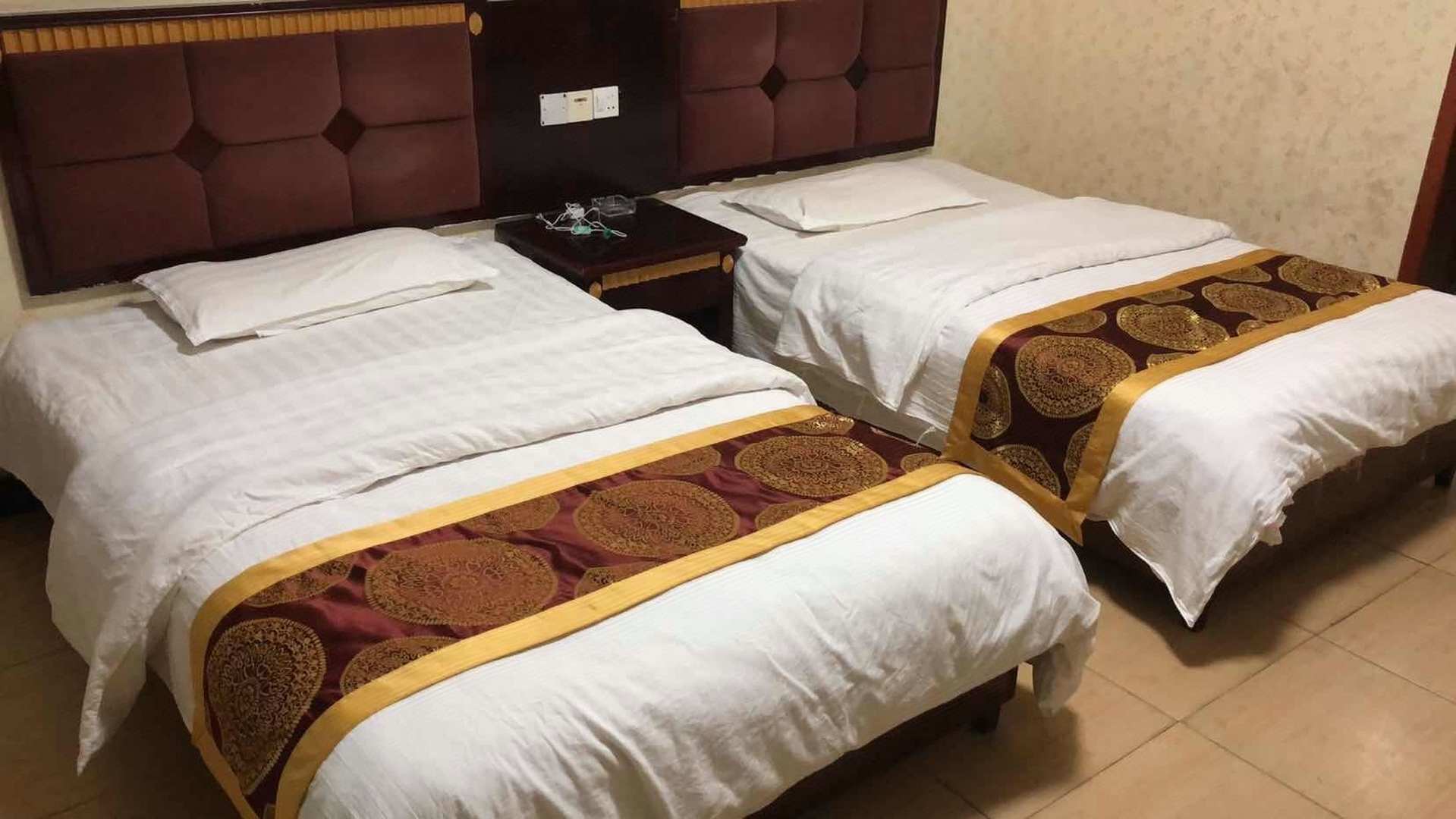 蓝馨宾馆(玉茗大道店)