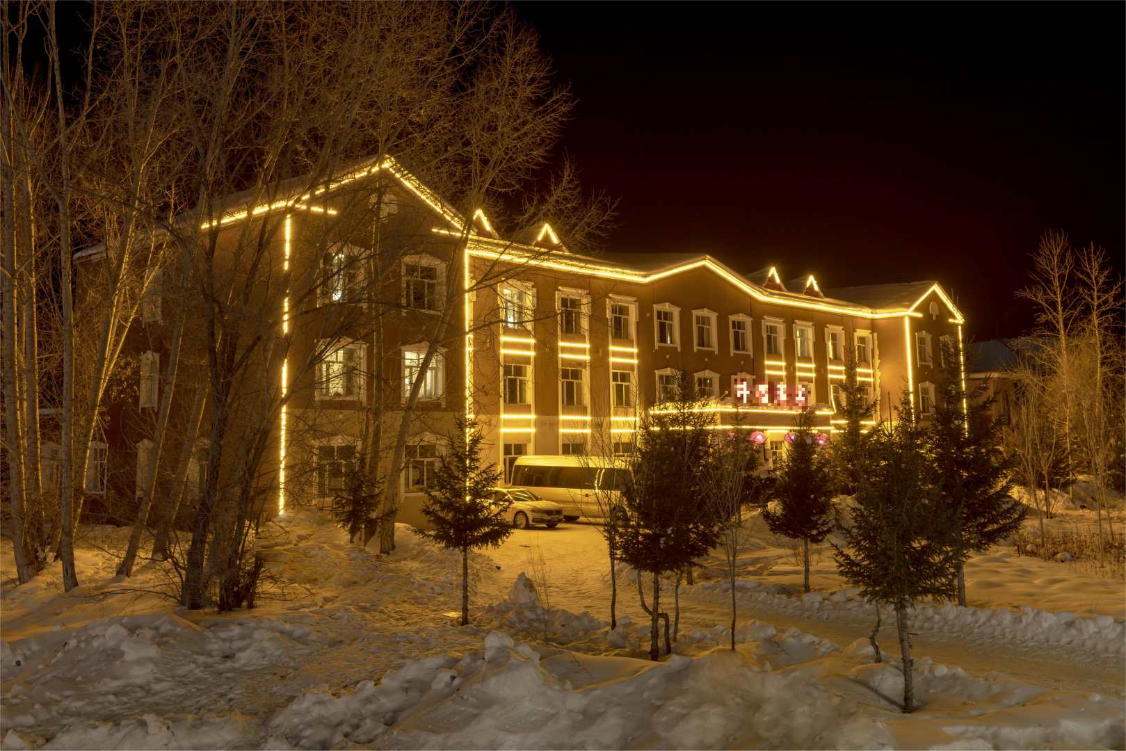 富蕴雪域可可酒店