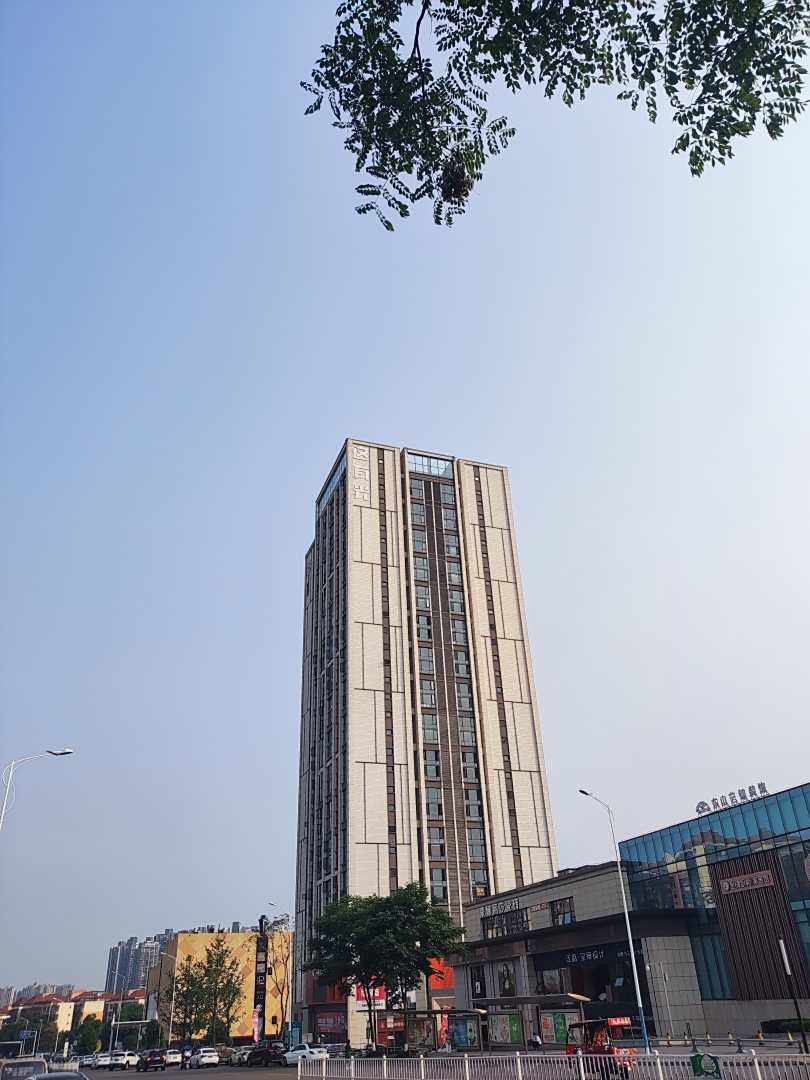 这有光公寓(泸州高铁站西南商贸城)