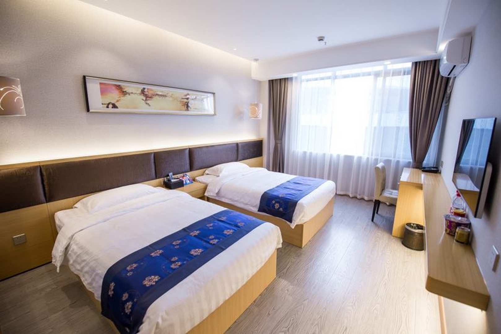 领袖绥主题酒店(马鞍山东站安工大秀山校区店)