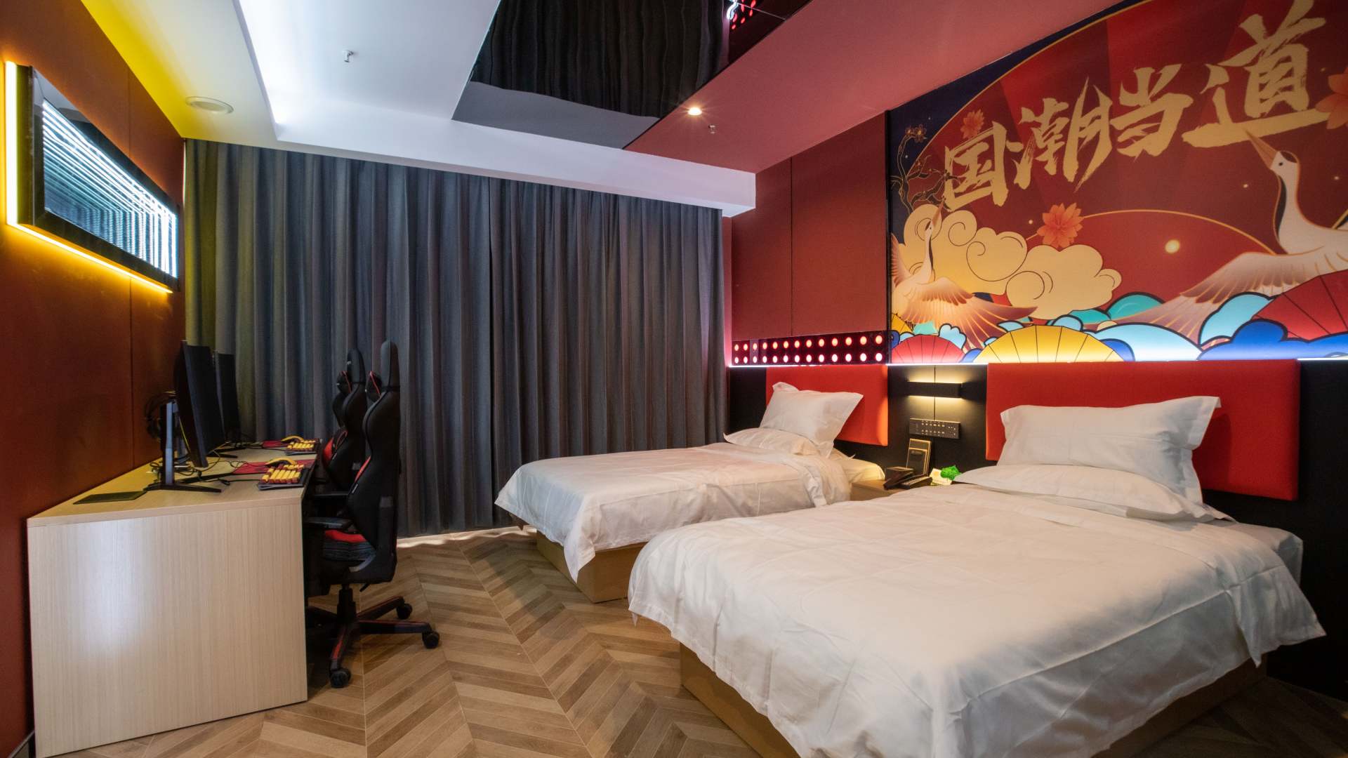 泰安云端电竞酒店