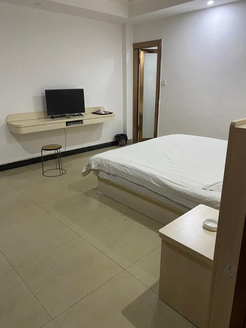 洁士便利民宿(贵港吾悦广场店)