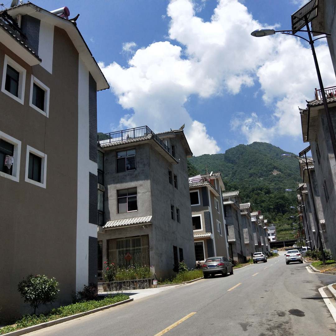 神农架楼外楼民宿
