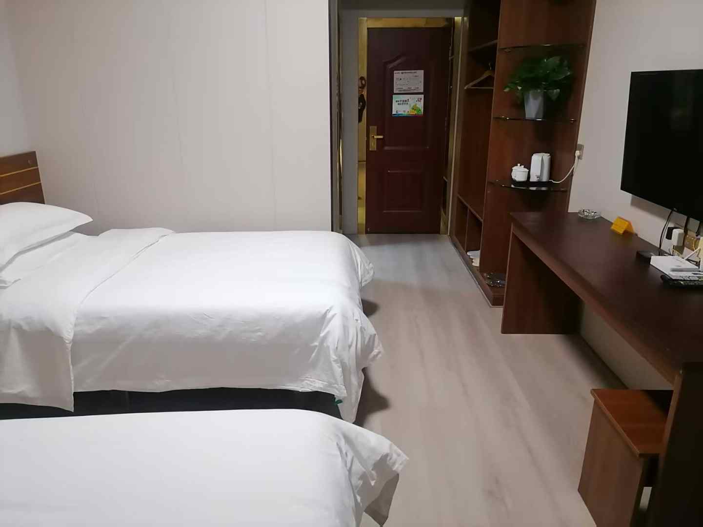 鄯善新吉诚宾馆