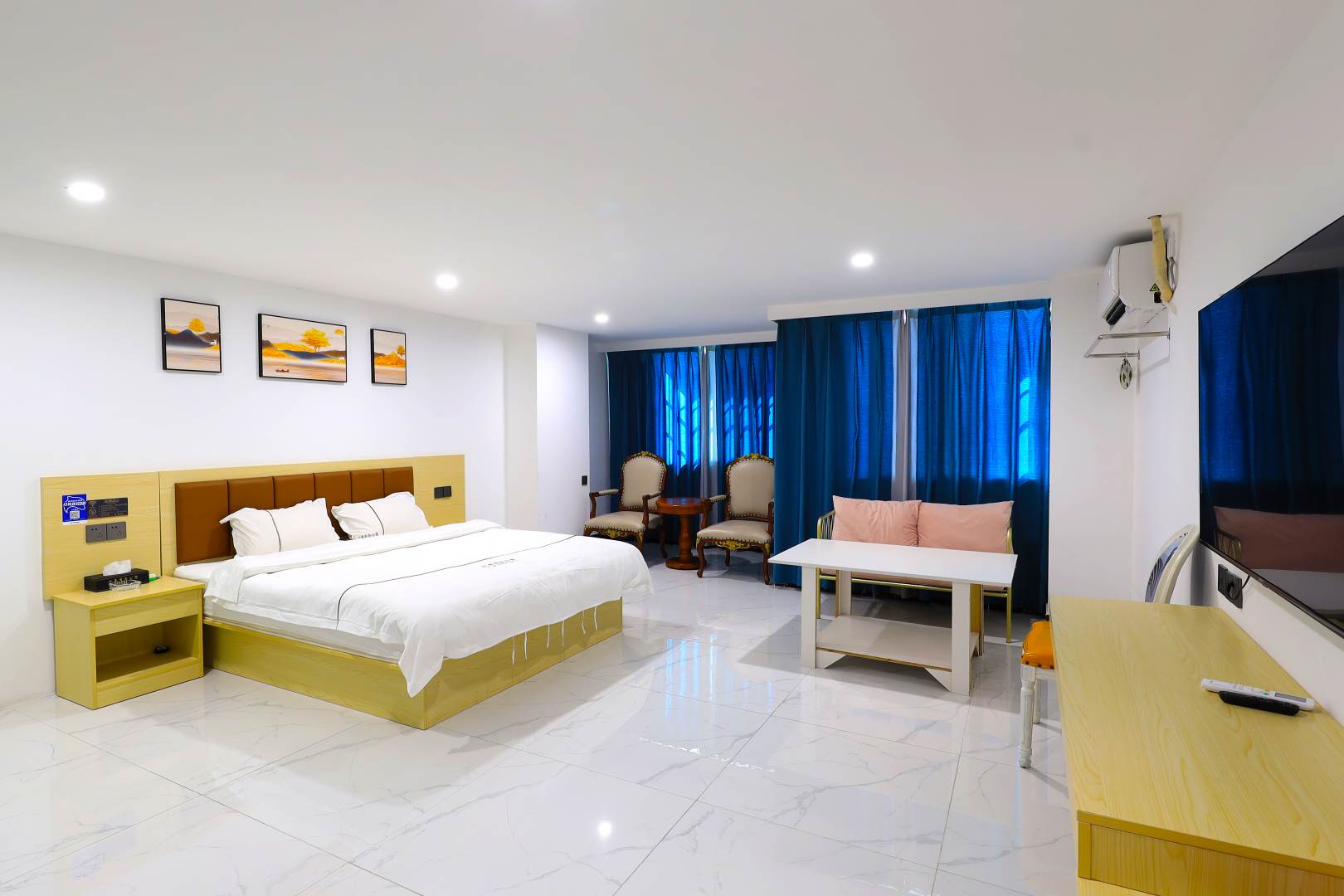 亿豪公寓(珠海斗门新青科技园店)