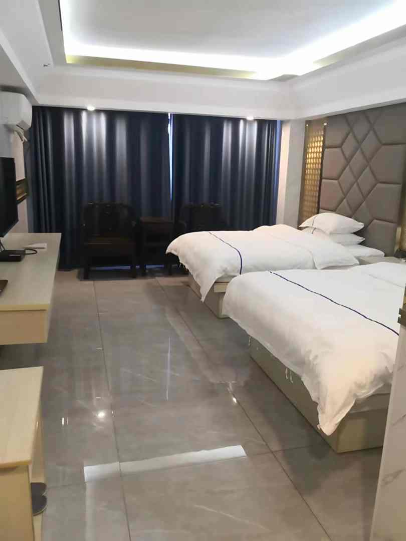 龙潭大酒店