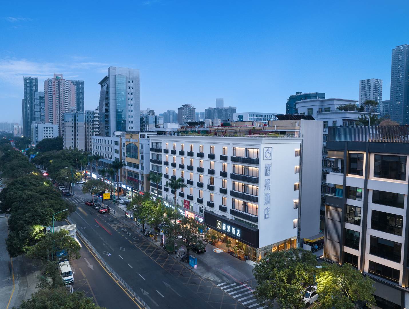 橙果商务酒店(宝安翻身路店)