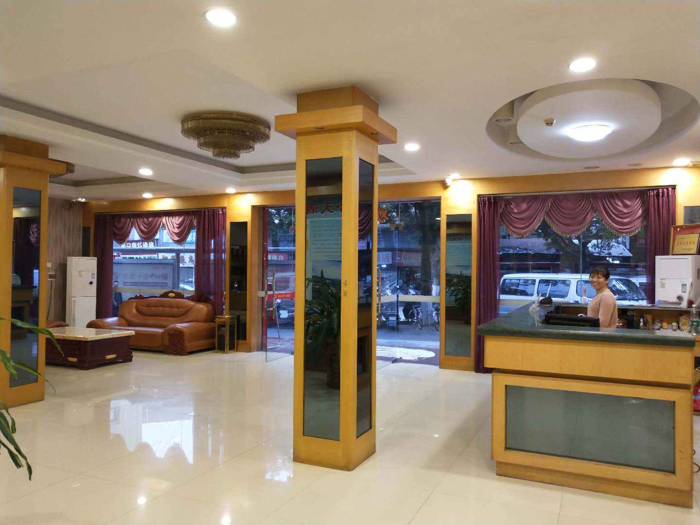 梅州百佳园连锁酒店今天喜店