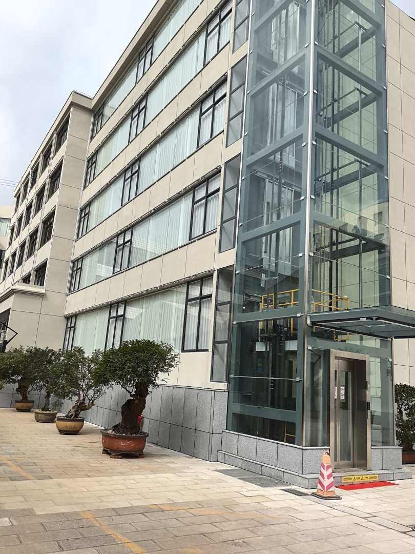 泸西银丰宾馆