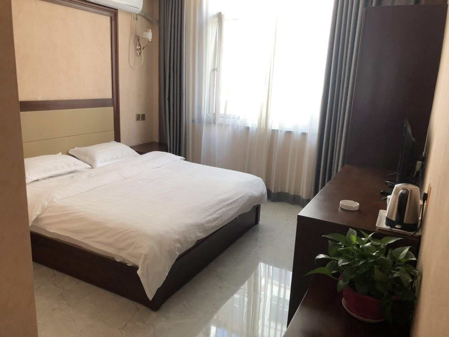 兴和辣汉金宾馆