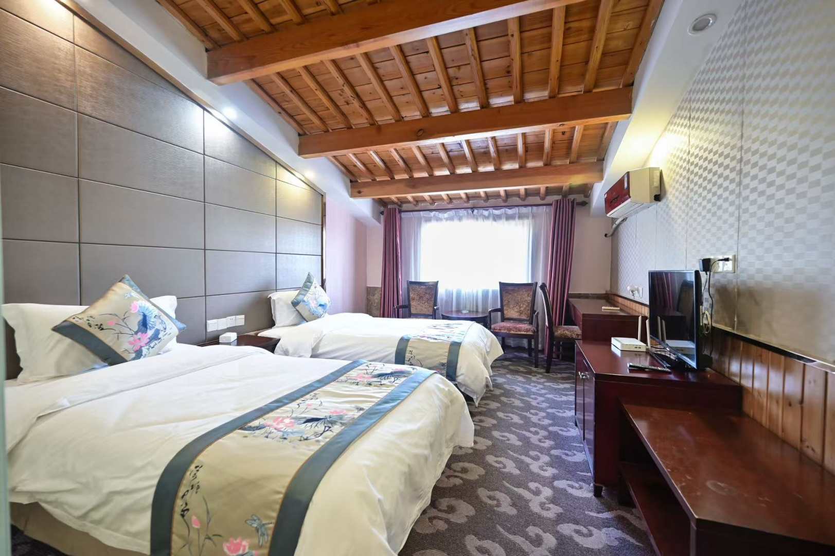天目久丰锦香阁天目湖景区店民宿(东陵路1号分店)