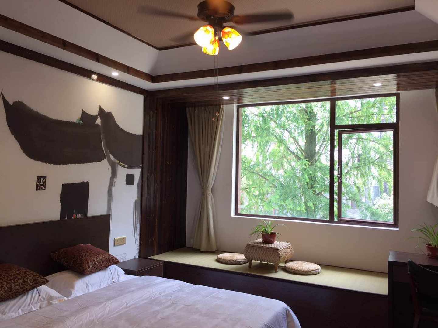 南昌山泉缘阁客栈