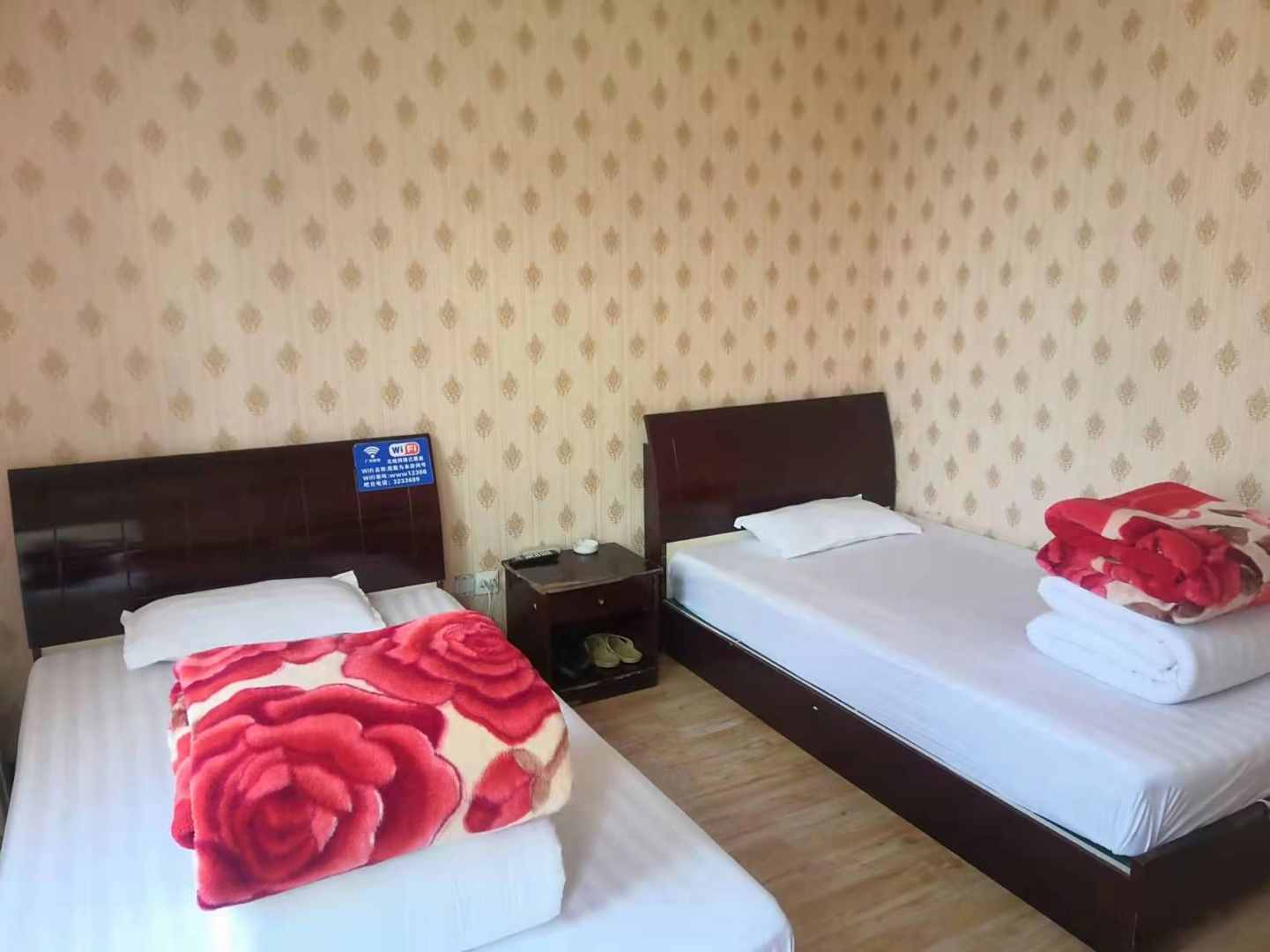 广鸿临租房