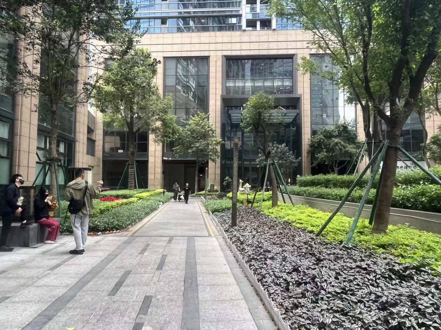 安缦-全女生青年旅舍(深圳北站店)