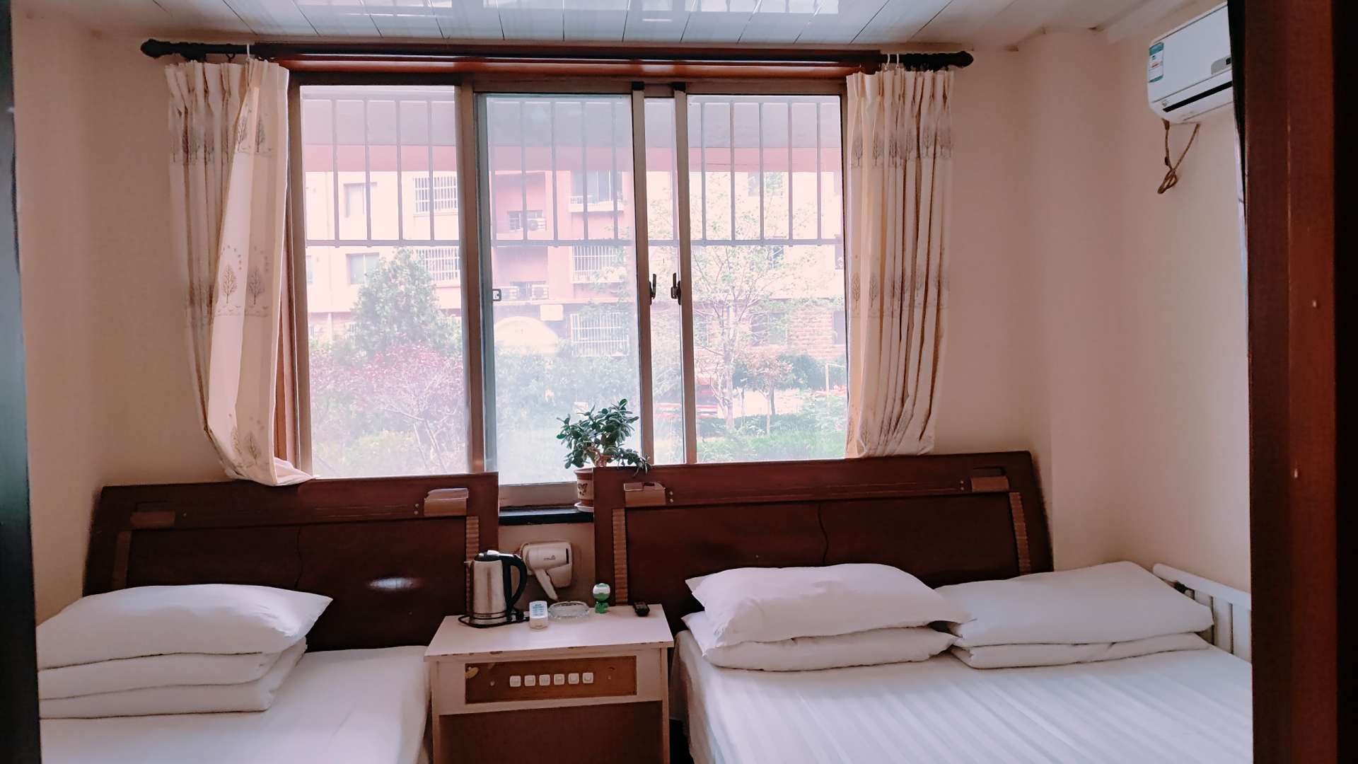 鼎正旅社(科技路分店)