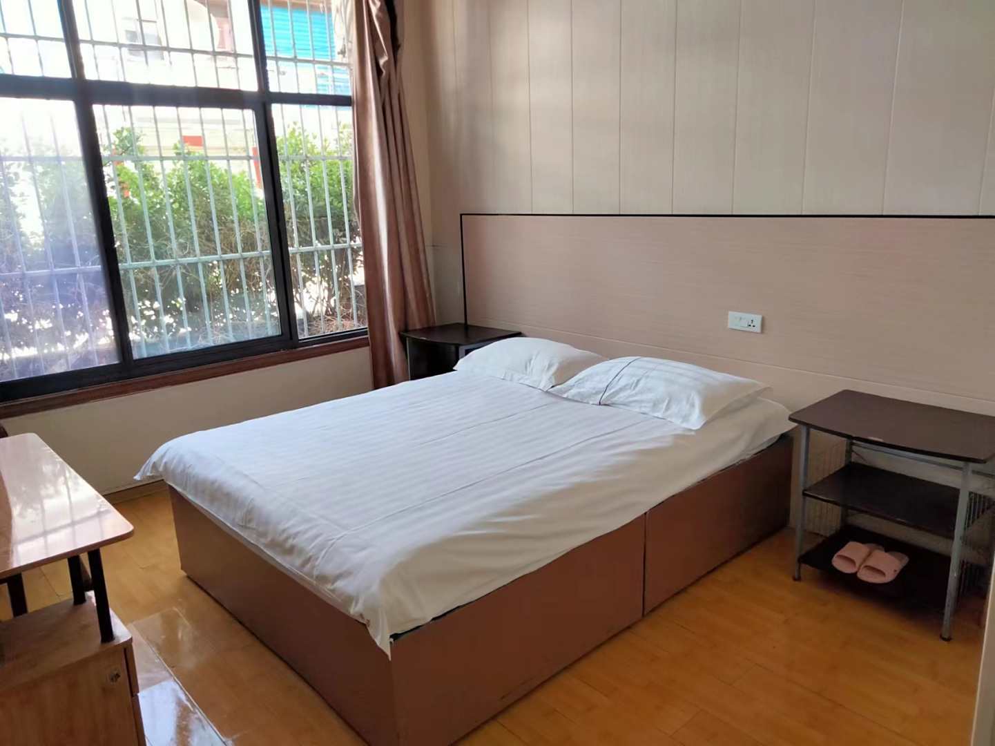 顺鑫宾馆(站前路店)