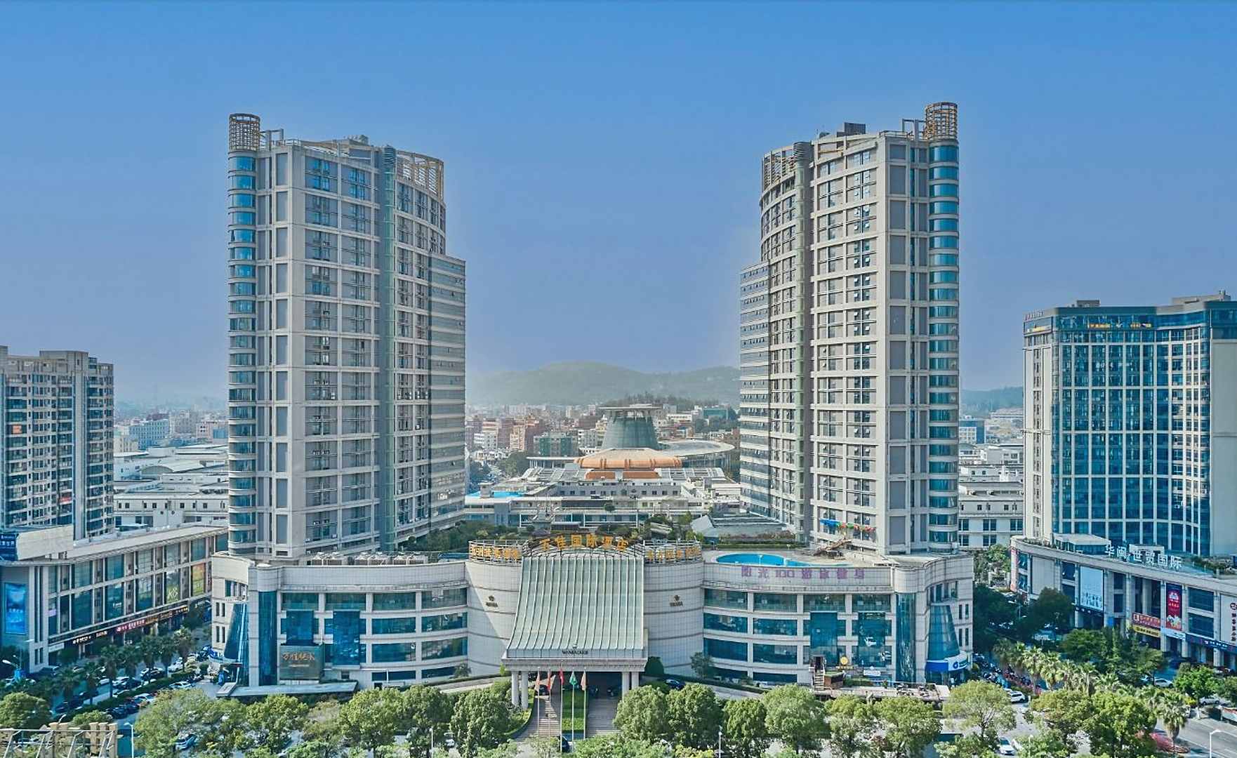石狮万佳国际酒店(服装城店)